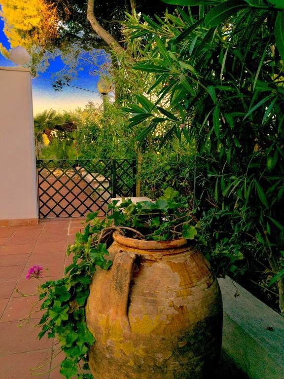 Villa Le Due Pigne à Tarente Extérieur photo